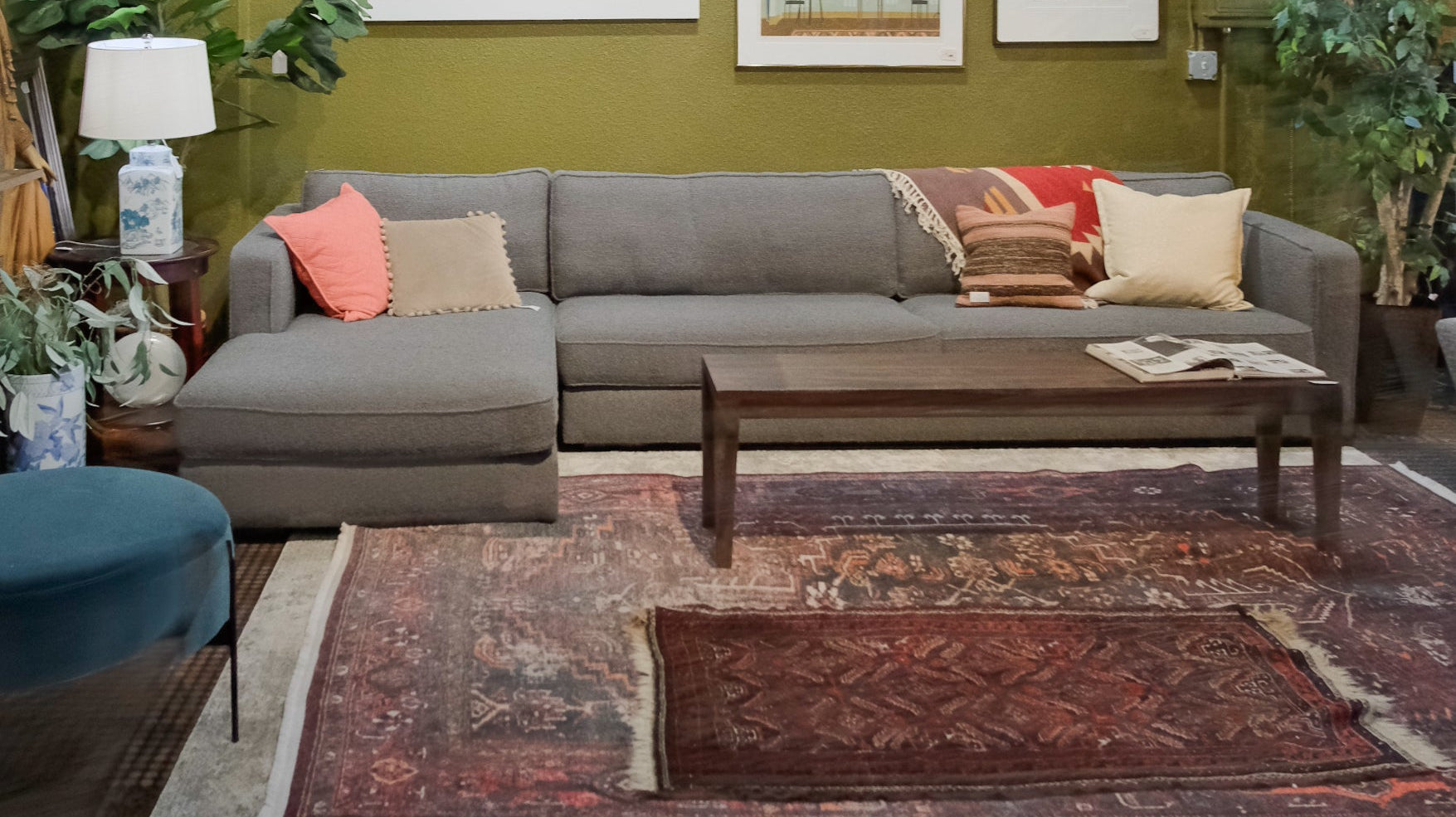 How to Create a Designer Living Room | Tacoma Furniture & Consignment