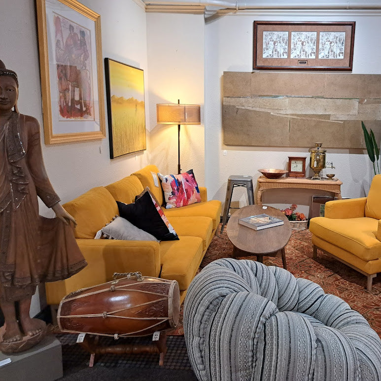 Customer photo of inside Tacoma Furniture Consignment