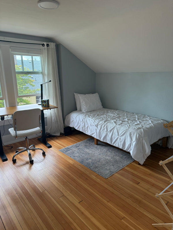 47" Automatic Sit to Stand Desk